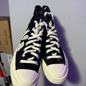 “Scooby doo” converse size 7.5